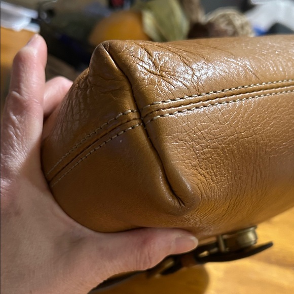 Mulberry Leather Crossbody Bag - Picture 5 of 11